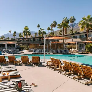 The V Powered By Sonder Hotel Palm Springs